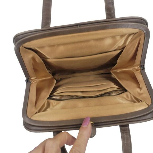 Vintage 60s 50s Brown Leather Handbag Framed Square Double Handles Satin Lining - Picture 4 of 11